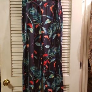 🌟Beautiful Tropical Print Liz Claiborne Pants🌟